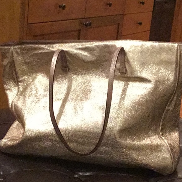 kate spade Handbags - Kate spade ♠️ tote